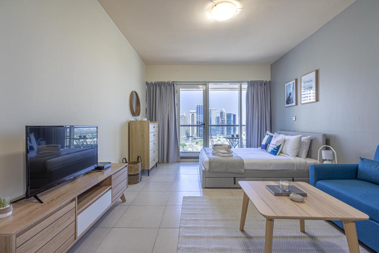 Higuests - Modern Studio With Incredible City Skyline View Dubai Exterior photo