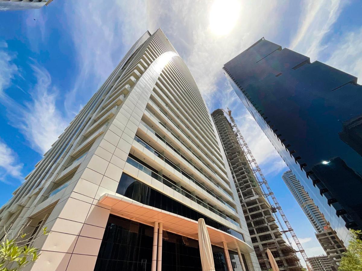 Higuests - Modern Studio With Incredible City Skyline View Dubai Exterior photo